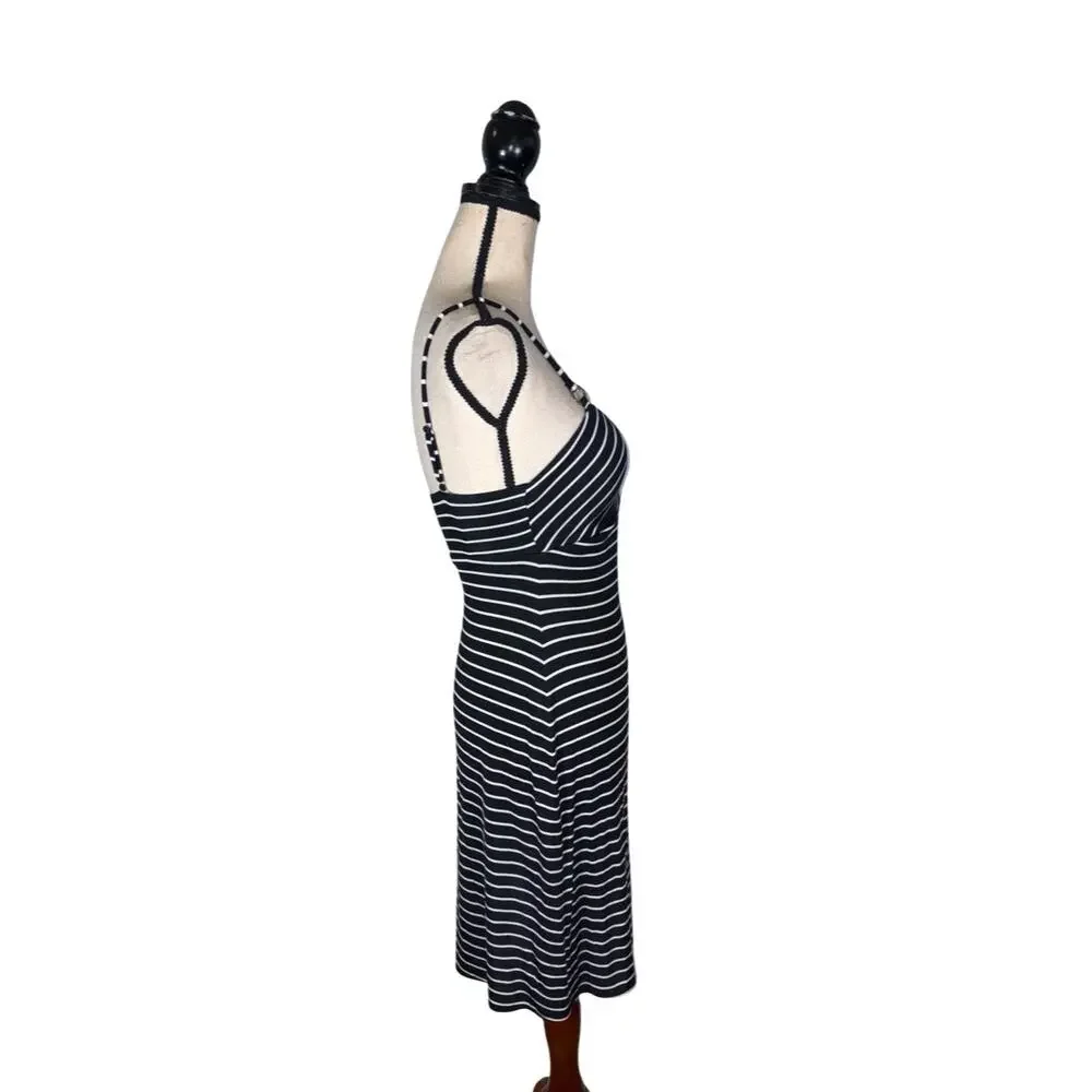 Cache black white